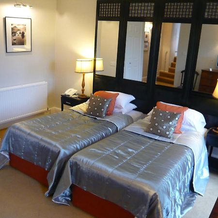 The Lake Country House Hotel & Spa Llangammarch Wells Esterno foto