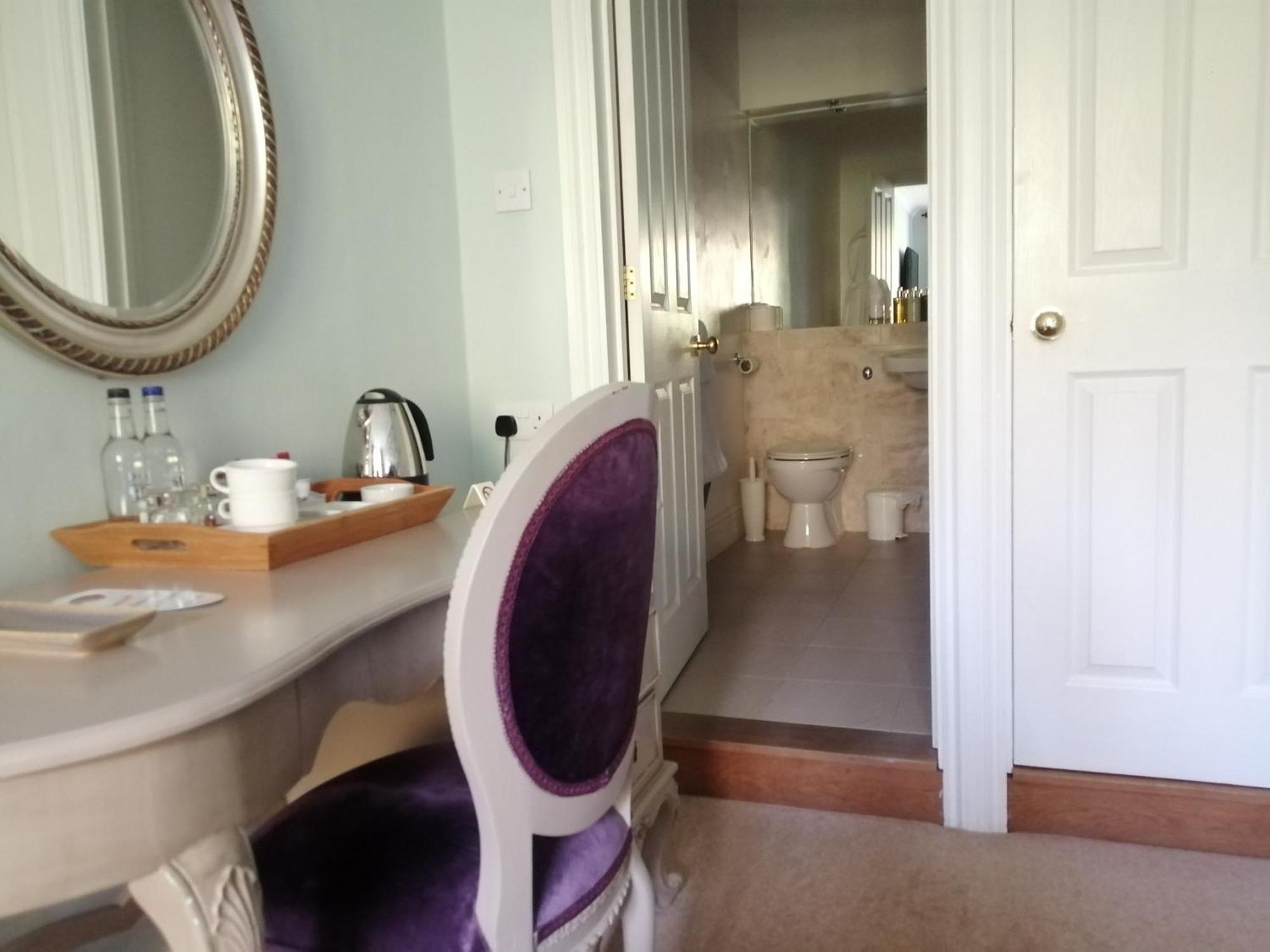 The Lake Country House Hotel & Spa Llangammarch Wells Esterno foto