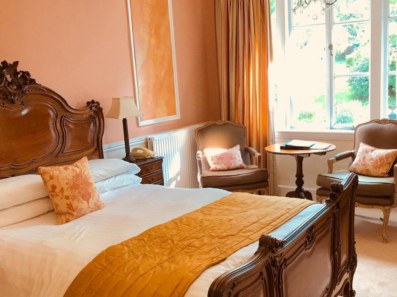 The Lake Country House Hotel & Spa Llangammarch Wells Esterno foto